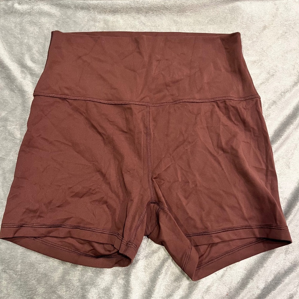 Crz YOGA Women High Waisted Yoga Shorts Brown Seamless Fit